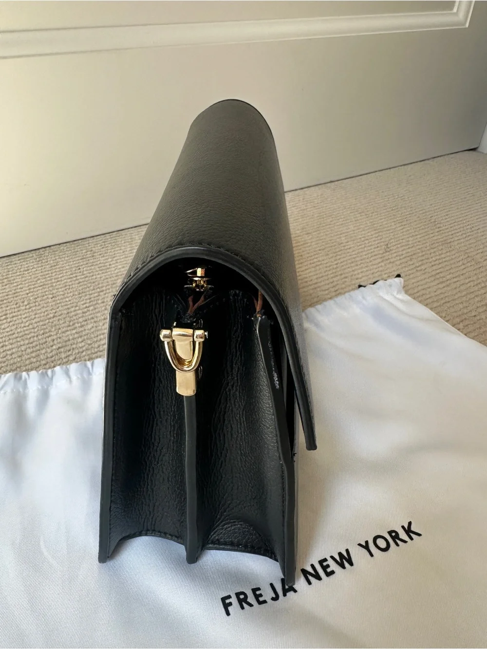 Freja New York overall good